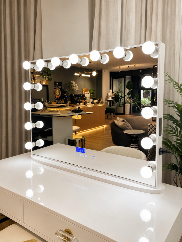 Hollywood Mirror
