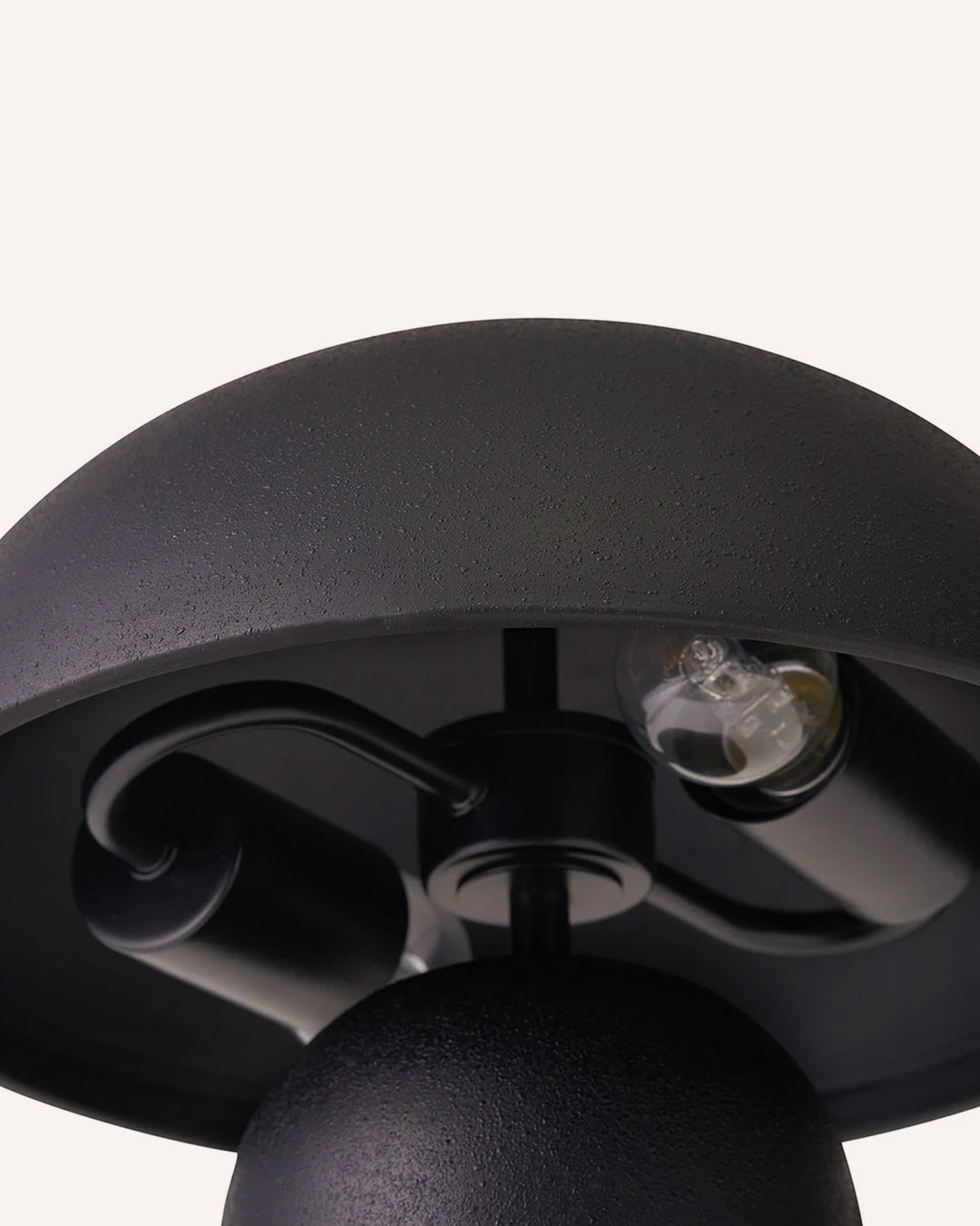 Mesa Table Lamp - Black