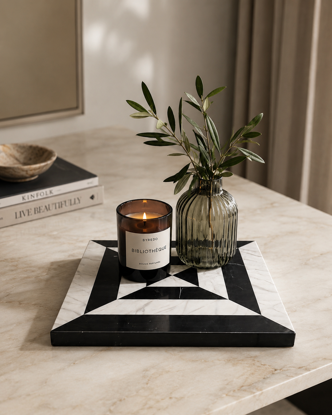 Convexo Marble Tray